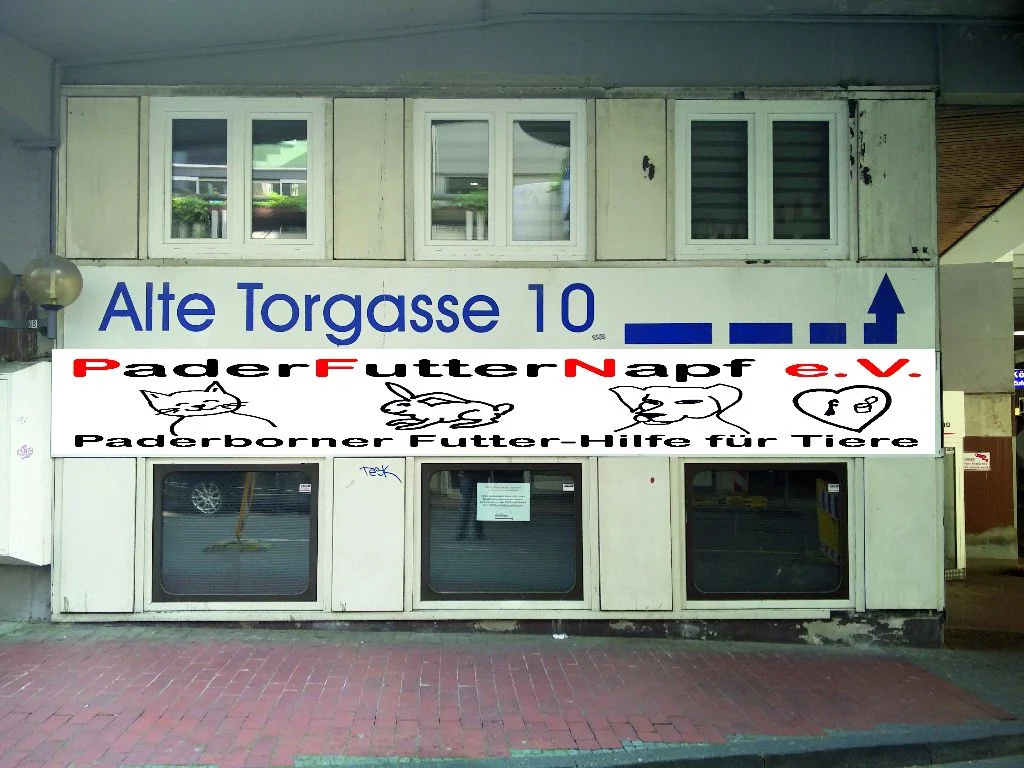 Ausgabestelle-Straßenfront-Blanko